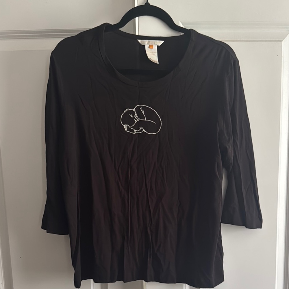 Anne Geddes Vintage Women's Top with Embroidered Infant design